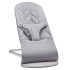 BabyBjörn Babysitter Bliss Petal Quilt Light Grey Cotton i gruppen Kampanjer / Babybjörn upp till 20% hos Bonti (BABJ6224)