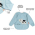 Done By Deer Haklapp med ärm Tiny Farm Blue i gruppen Babytillbehör / Äta och mata / Haklappar hos Bonti (DOBD1353732)